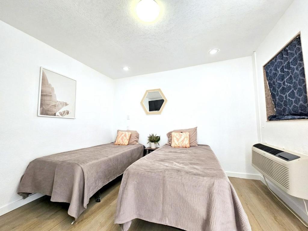 Sunrise Inn Inyokern Екстер'єр фото